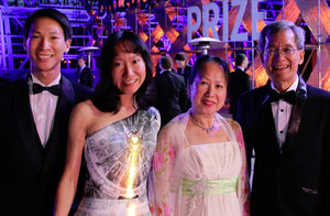 Particle Physics Dress at the Breakthrough Prize