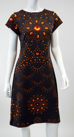 BlackHoleEHTDressFront_240x.