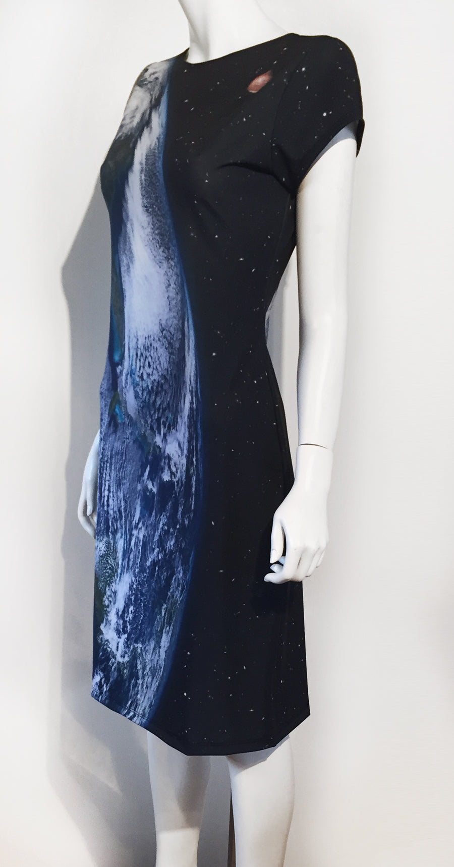 fashion on earth dress The Fab 40s are Inspired by Earth Shelbee on the Edge